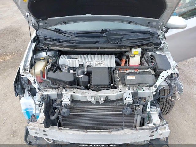 Toyota Prius Three