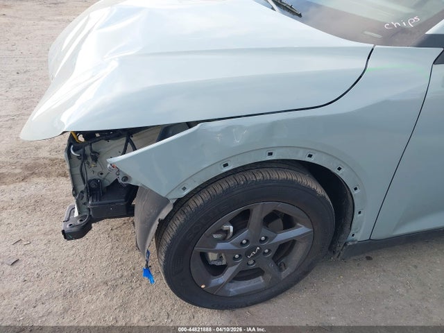 Kia K4 Lxs