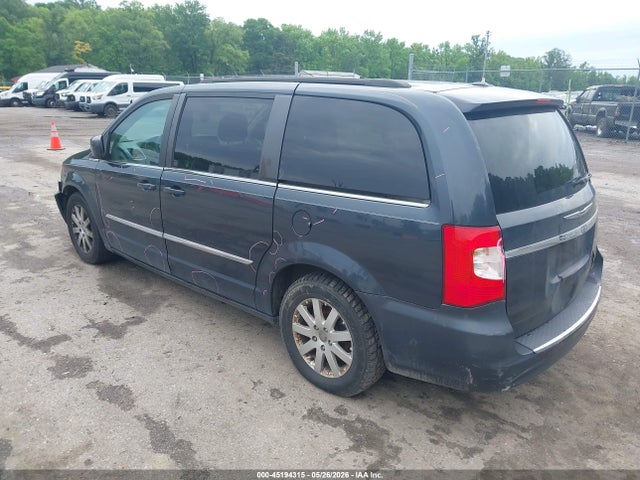 Chrysler Town & Country Touring