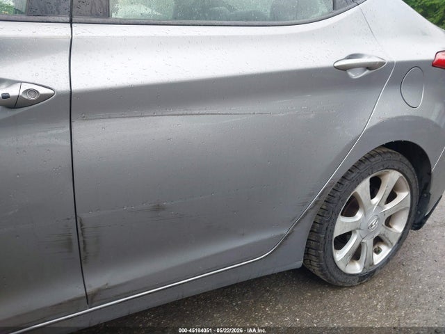 Hyundai ELANTRA Limited
