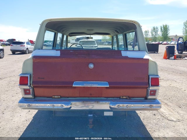 Jeep Wagoneer