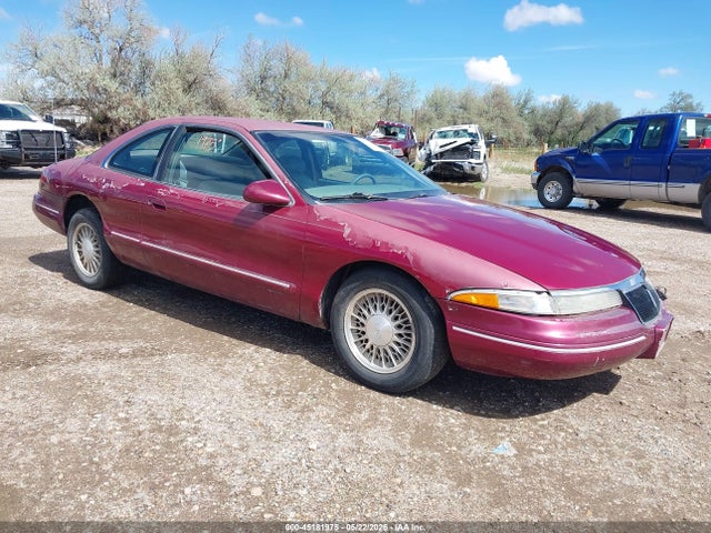 Salvage Lincoln Mark VIII Image