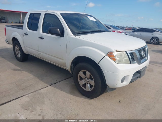 Salvage Nissan Frontier Image