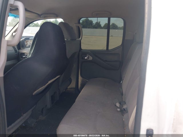 Nissan Frontier Sv