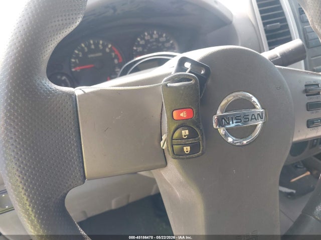 Nissan Frontier Sv