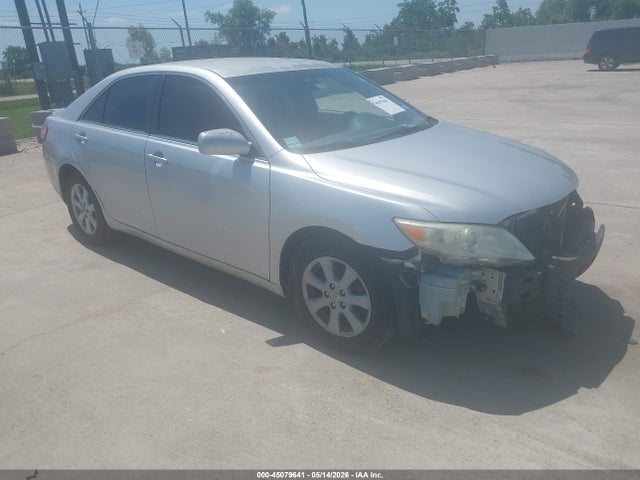 Salvage Toyota Camry Image