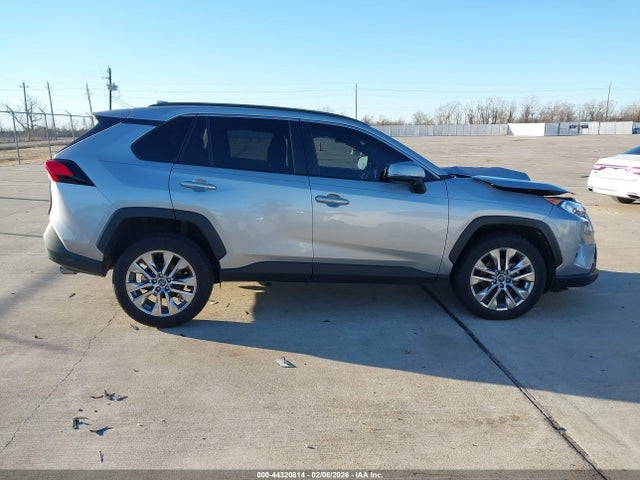 Toyota RAV4 Xle Premium