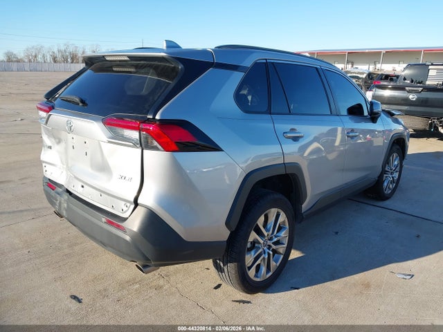 Toyota RAV4 Xle Premium