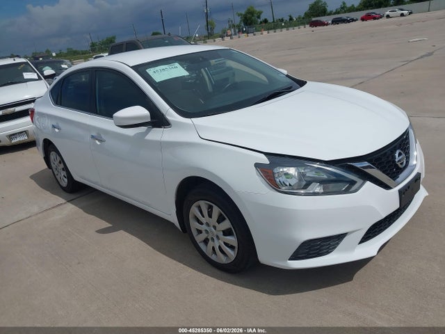 Salvage Nissan Sentra Image