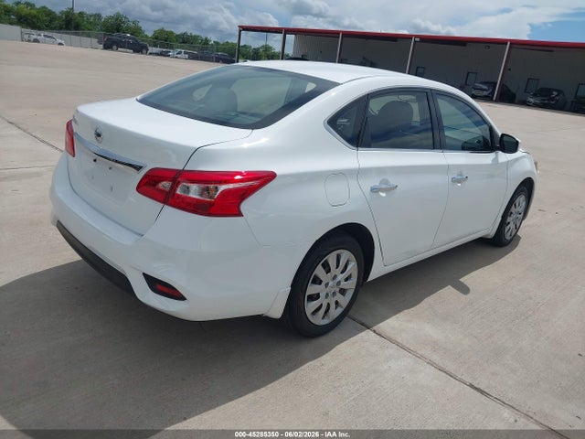 Nissan Sentra S