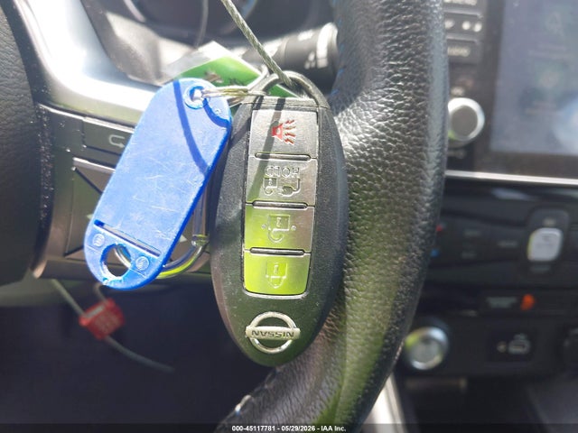 Nissan LEAF Sv Plus