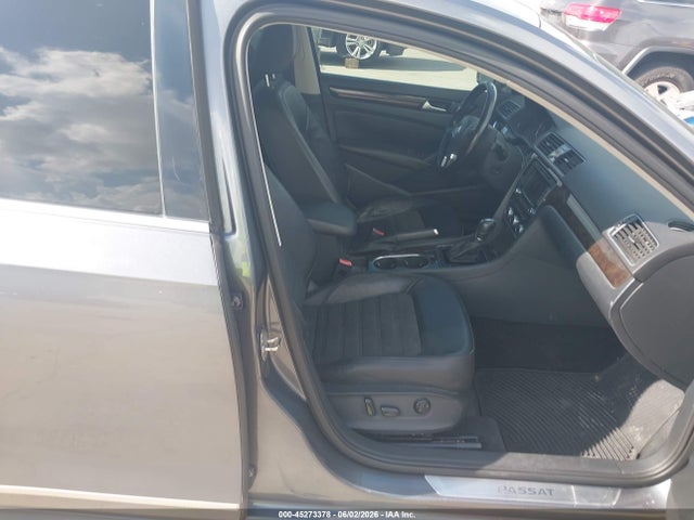 Volkswagen Passat 2.0l Tdi Sel Premium