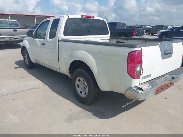 Nissan Frontier S