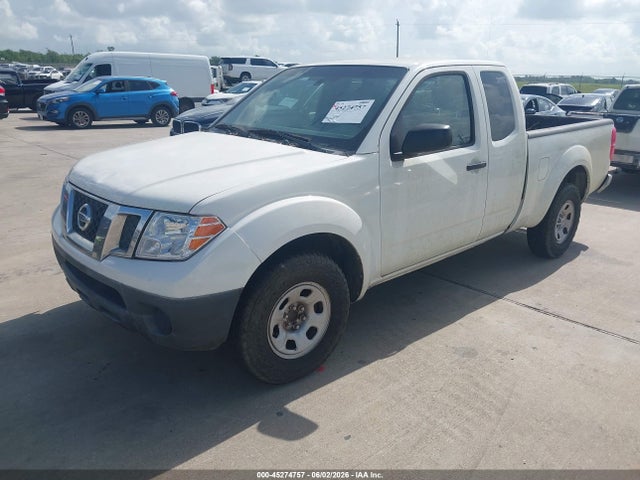 Nissan Frontier S