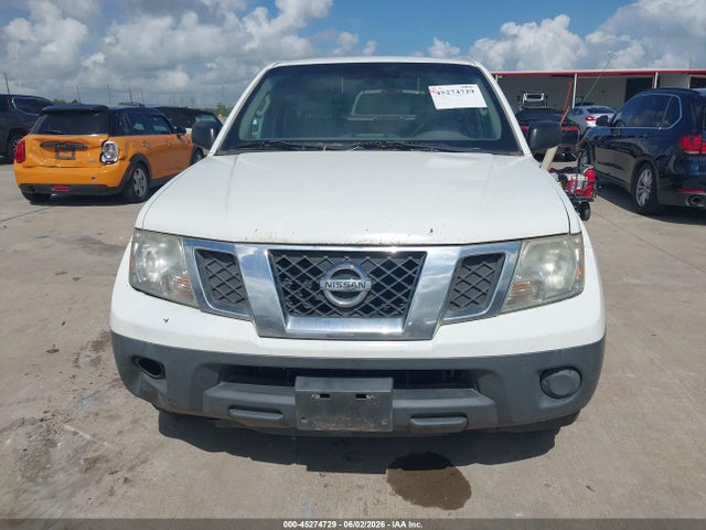 Nissan Frontier S