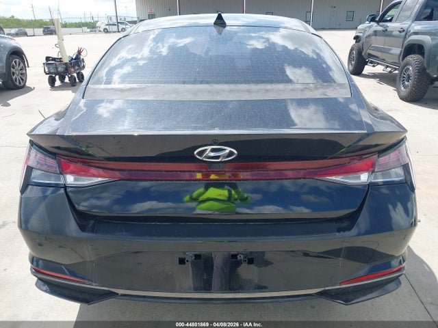 Hyundai ELANTRA Limited