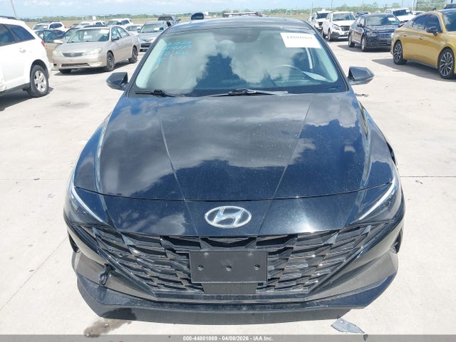 Hyundai ELANTRA Limited