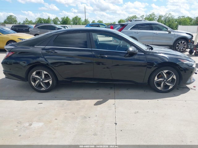 Hyundai ELANTRA Limited