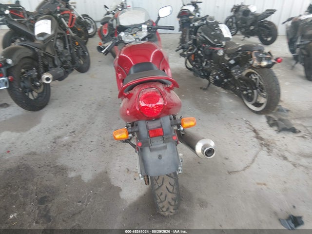 Suzuki Gsx750 F