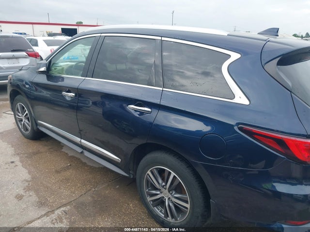 INFINITI Qx