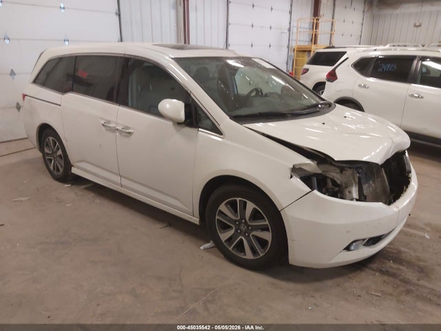 Salvage Honda Odyssey Image