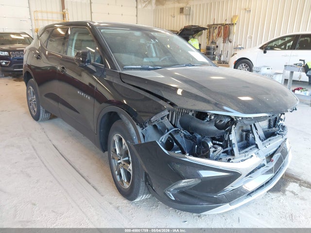 Salvage Chevrolet Blazer Image