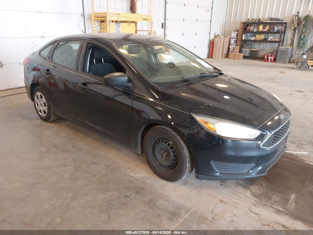 Salvage Ford Focus Image