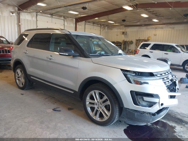 Salvage Ford Explorer Image