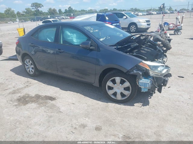 Salvage Toyota Corolla Image