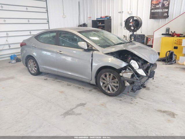 Salvage Hyundai ELANTRA Image