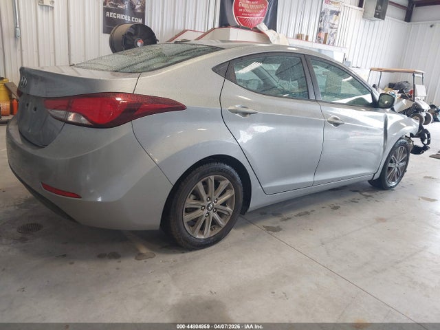 Hyundai ELANTRA Se