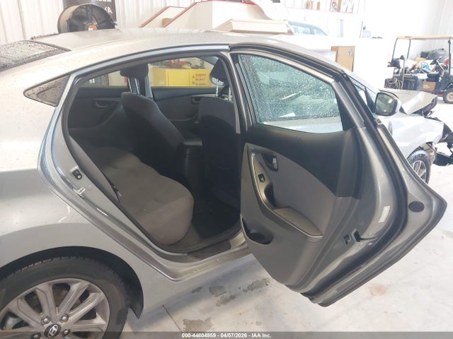 Hyundai ELANTRA Se