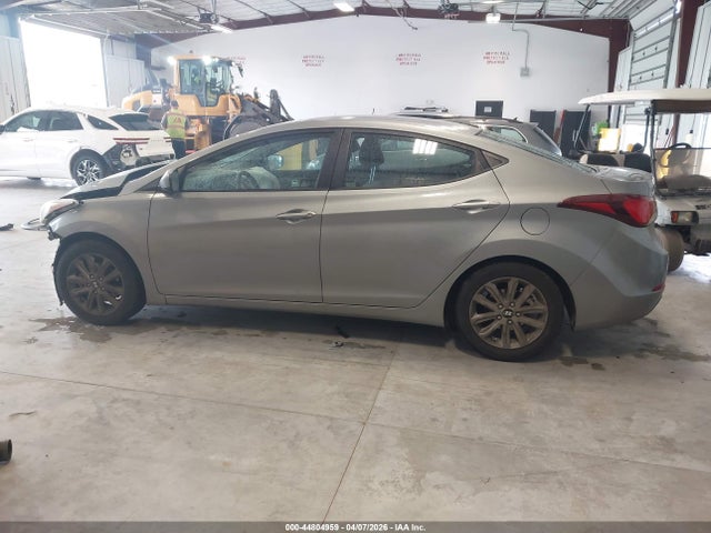 Hyundai ELANTRA Se
