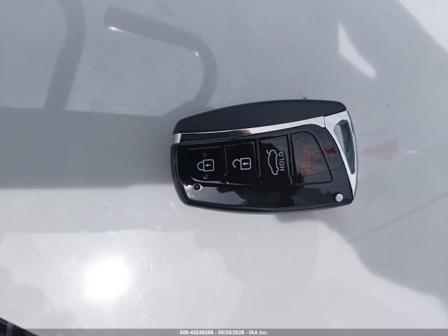 Hyundai Genesis 5.0