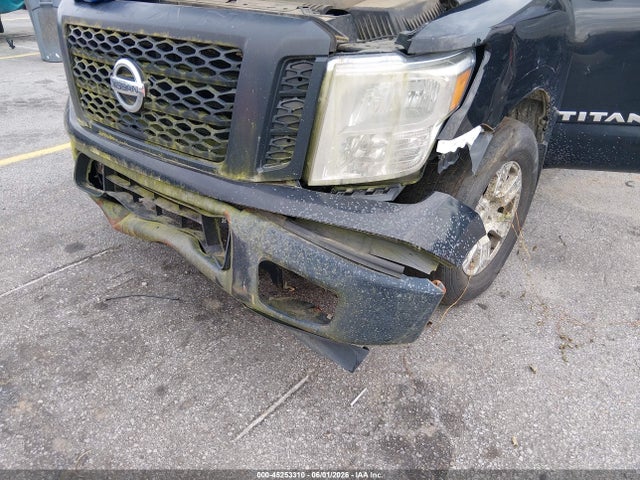 Nissan Titan S
