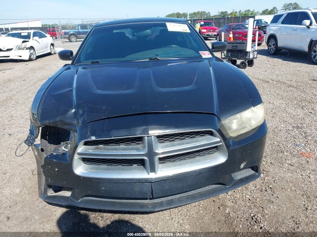 Dodge Charger Se