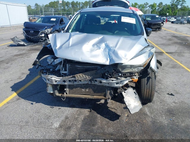 Ford Escape S