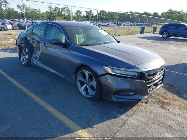 Salvage Honda Accord Image