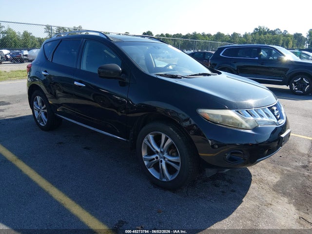 Salvage Nissan Murano Image