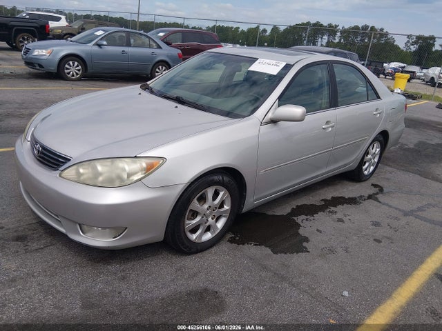 Toyota Camry Xle V6