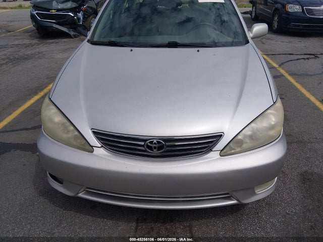 Toyota Camry Xle V6