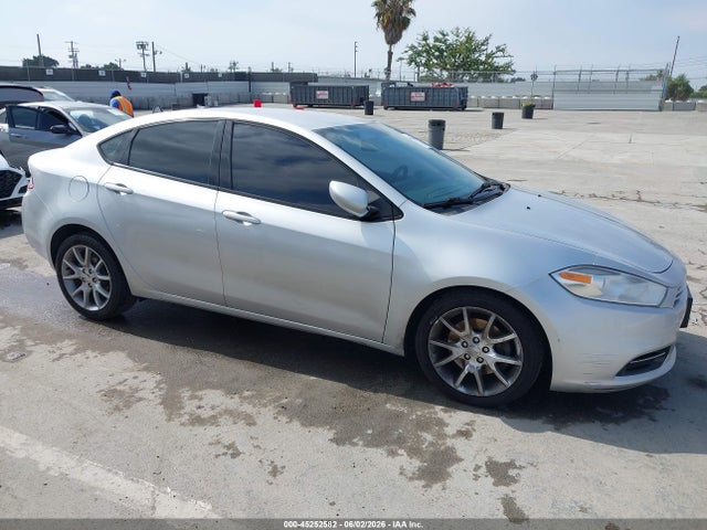 Dodge Dart Sxt