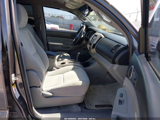 Toyota Tacoma Prerunner V6