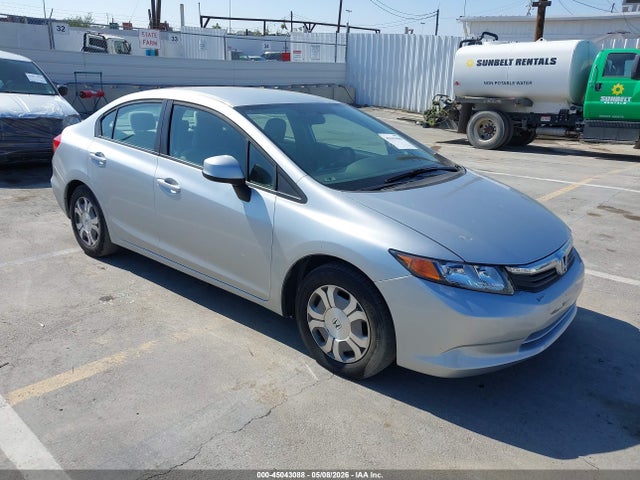 Salvage Honda Civic Image