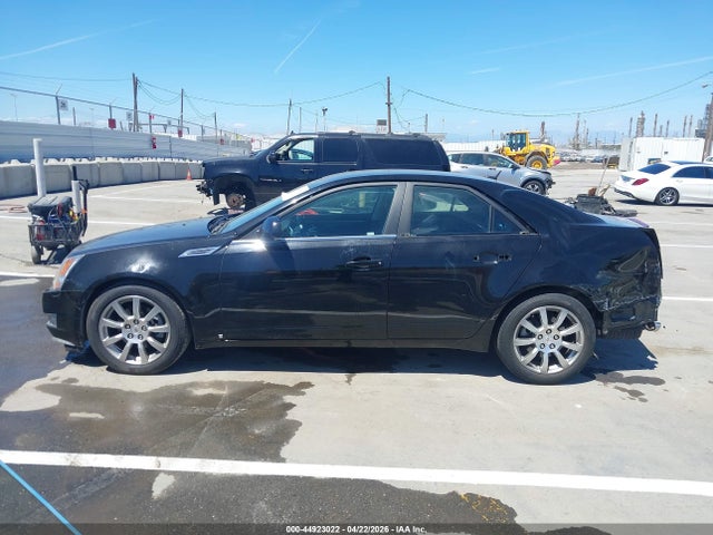 Cadillac CTS Standard