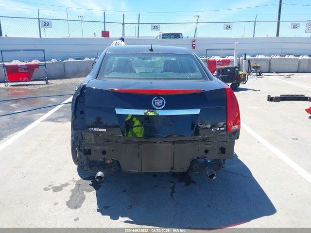 Cadillac CTS Standard