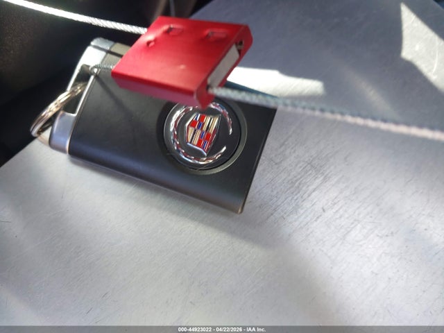Cadillac CTS Standard