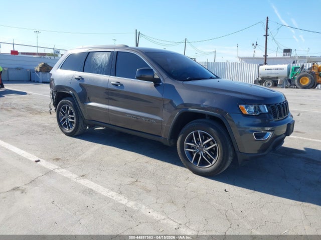 Salvage Jeep Grand Cherokee Image