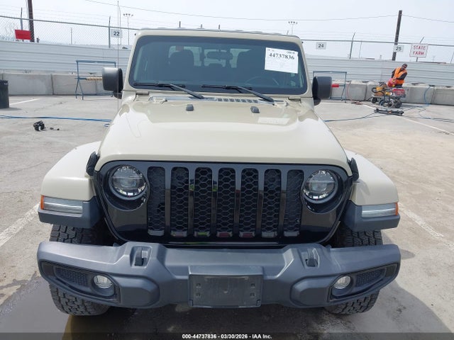Jeep Gladiator Altitude 4x4