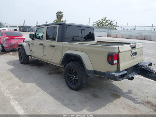 Jeep Gladiator Altitude 4x4